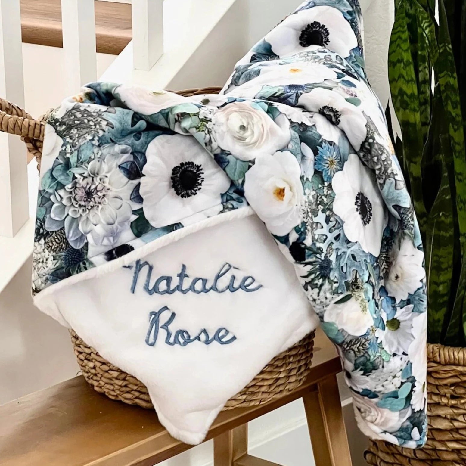 Blooming Buds Floral Baby Blanket Personalized – Baby Boo's Designs