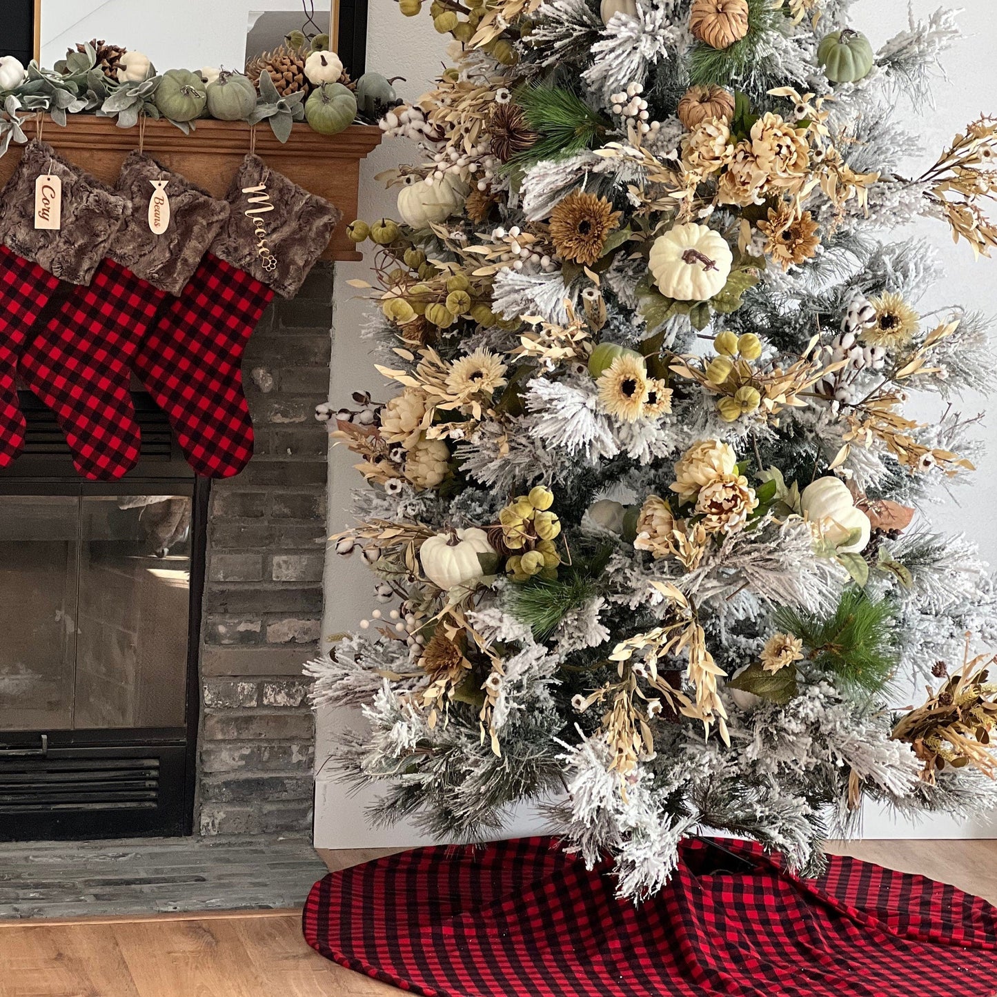 Reversible Double Sided Red and Black Buffalo Check Tree Skirt