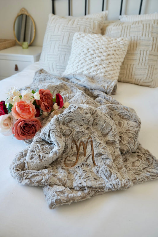 Personalized Latte Leaf Adult Blanket