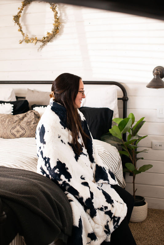 Personalized Black Cow Adult Blanket, Adult Western Calf Blanket