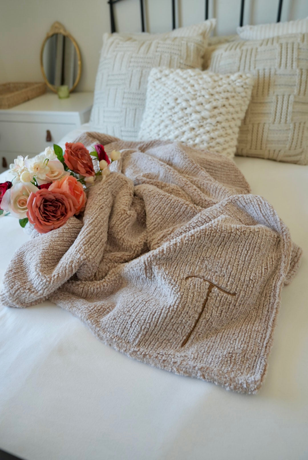 Latte Quartz Adult Blanket